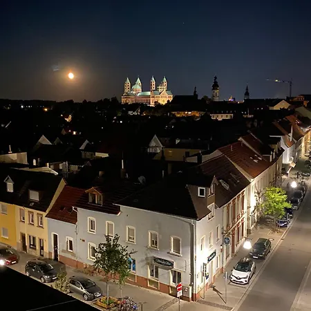 Penthouse Mit Domblick - Ueber Den Daechern Speyers * Speyer