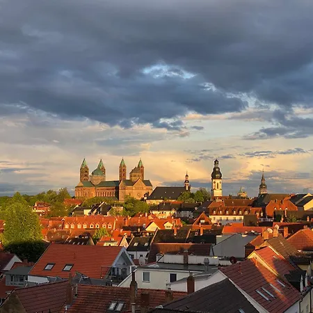 Penthouse Mit Domblick - Ueber Den Daechern Speyers Apartment *
