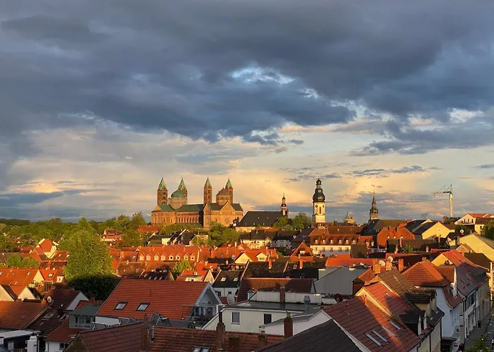 Penthouse Mit Domblick - über Den Dächern Speyers Apartamento *